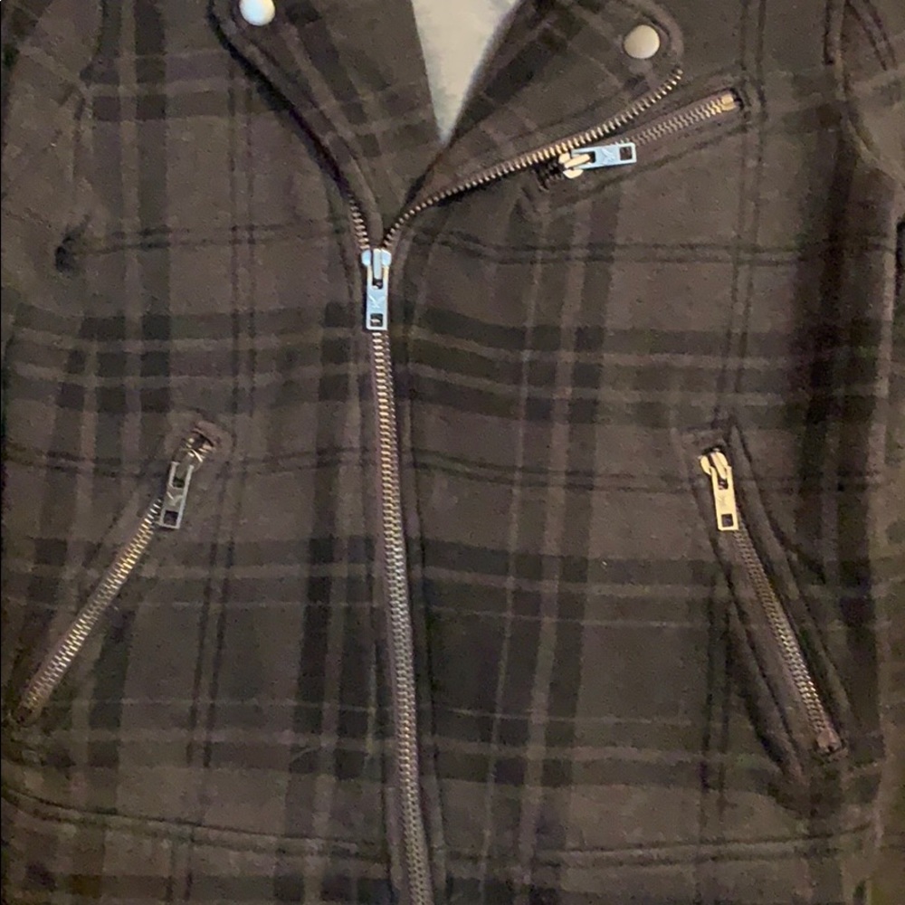 Jacket - Picture 3 of 4